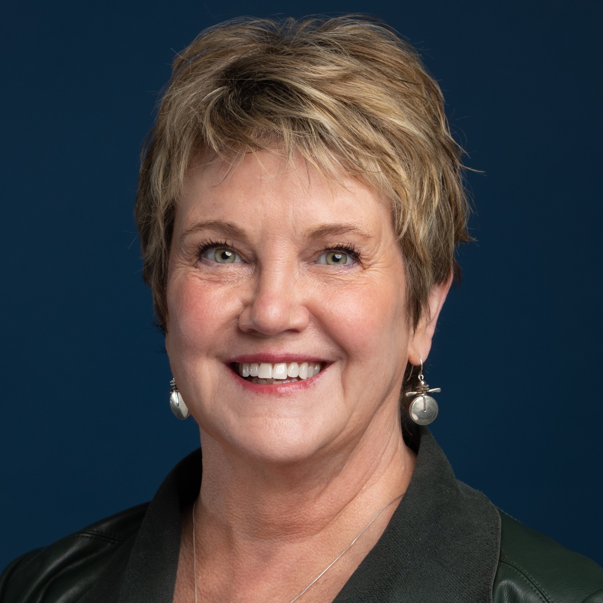 Dr. Heather  Hathaway