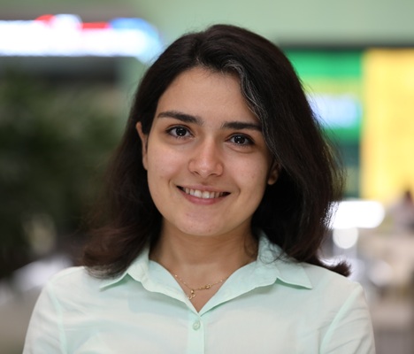 Yasamin  Hadavi