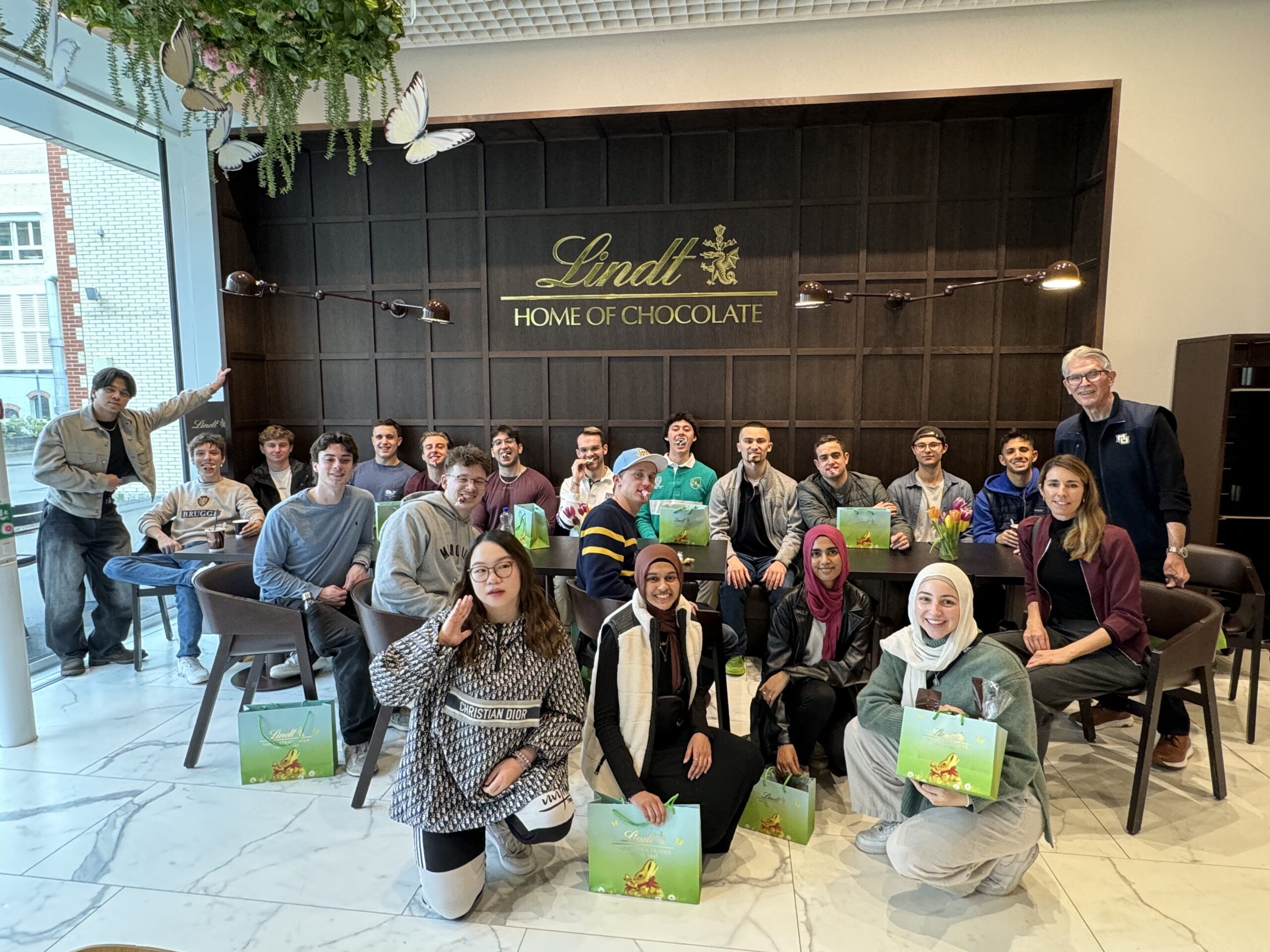 A group of Marquette Business students in Switzerland
