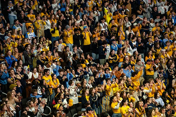 Marquette fans stand out in the crowd