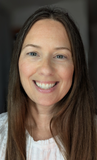 Sue Cirillo headshot