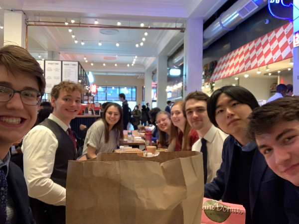 Marquettte Model UN delegates eating at a Chicago restaurant.