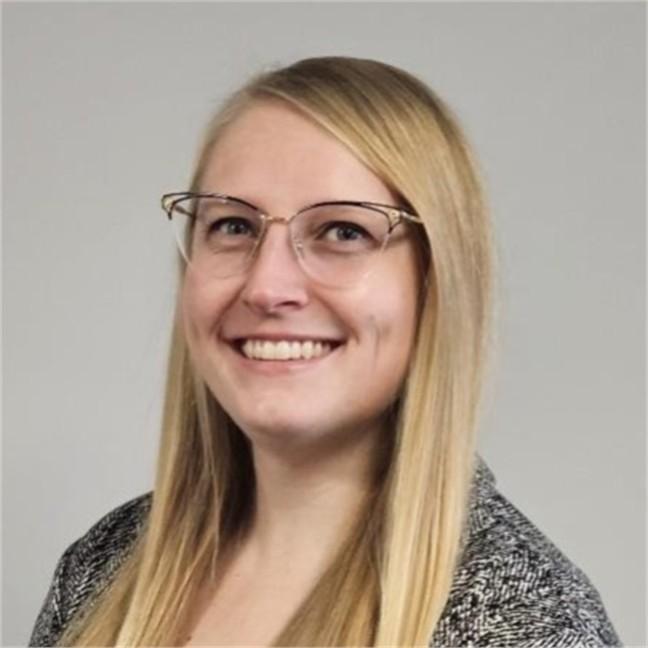 Dr. Jacqueline Sirovina