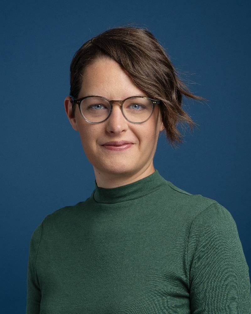 christine little headshot